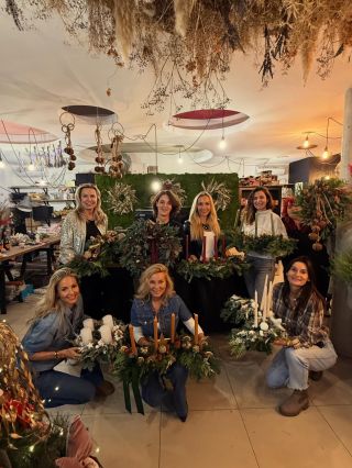 Další vánoční workshop = TOTÁLNÍ PECKA! 🎄🔥 Jste šikovné, kreativní a atmosféra byla boží. Doufáme, že jste si to užily...